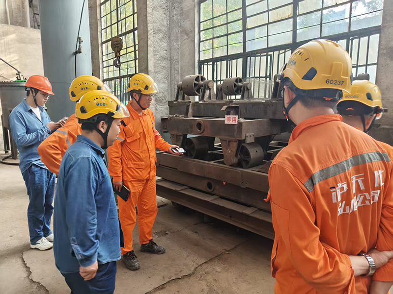 弘旭公司組織開展2025年中秋國慶 節(jié)前安全環(huán)保綜合大排查(圖1)